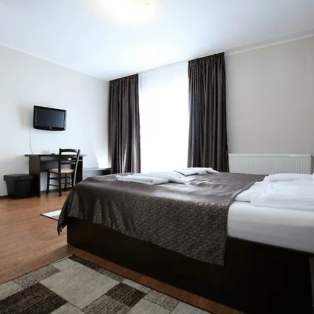 Guest house Pensiunea Taka Orsova
